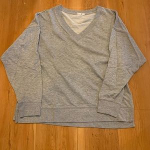 Gap V neck sweater